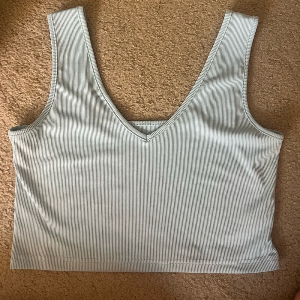 V neck crop top